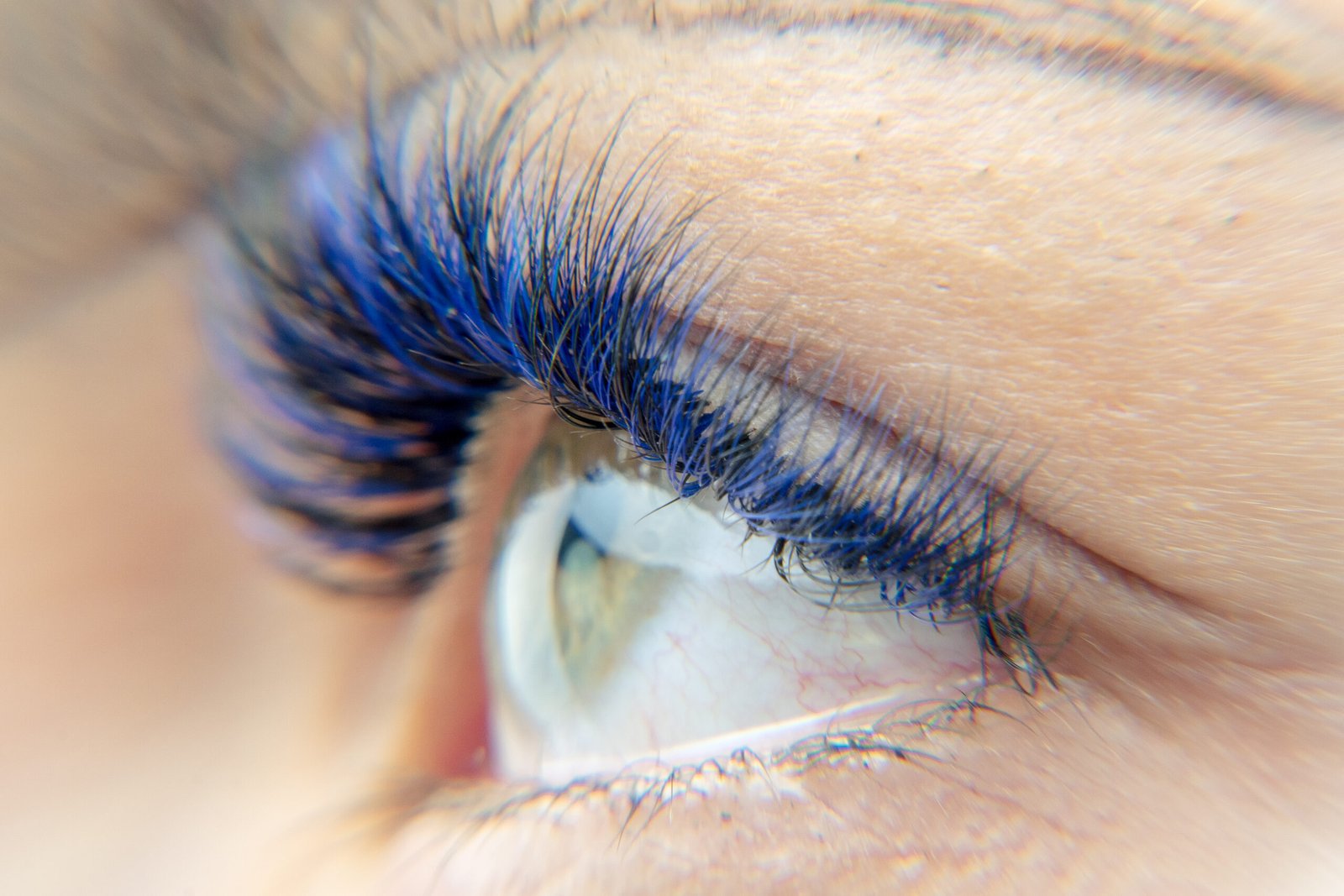 Mega Volume Lashes